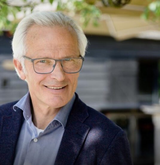 portrait_PARTNER_Bart Welten_954 x 742 px 72dpi